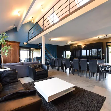 Modern In With Sauna, Cleaning Included Holiday home *